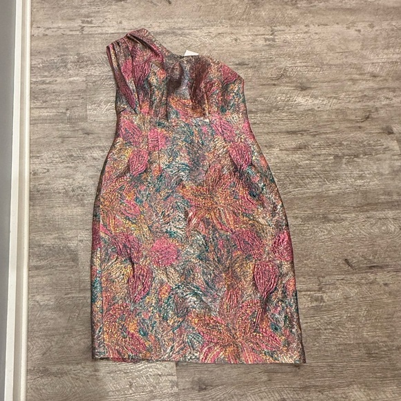 Maggy London One-Shoulder Pink and Purple Midi Brocade/Jaquard Dress - Picture 5 of 12